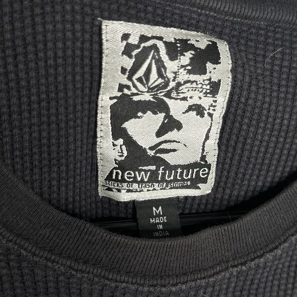 Y2K Volcom Thermal Long Sleeve Shirt Medium - Picture 5 of 5